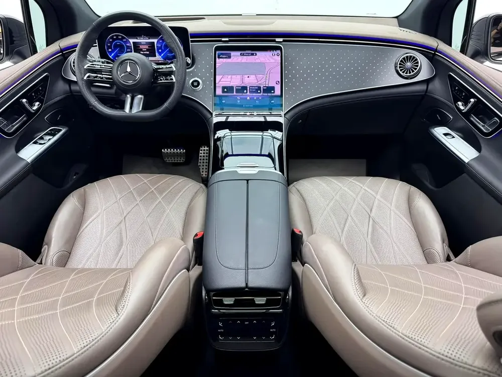2023 Mercedes-Benz EQE 350 4Matic, 2028 Mercedes Warranty, 2028 Mercedes Service Pack, GCC - Image 7