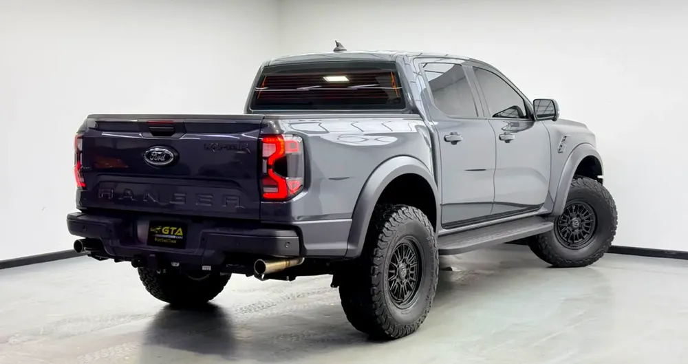 2024 Ford Ranger Raptor, Ford Warranty+Service Contract+Full Service History, GCC - Image 6