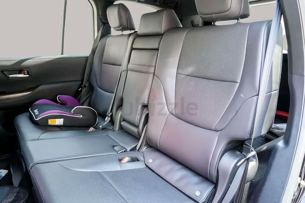 AED 3951/month | 2022 Toyota Land Cruiser GXR | GCC Specs | Ref#374692 - Image 13