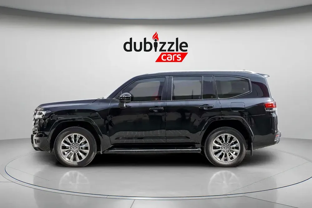 AED 3951/month | 2022 Toyota Land Cruiser GXR | GCC Specs | Ref#374692 - Image 5