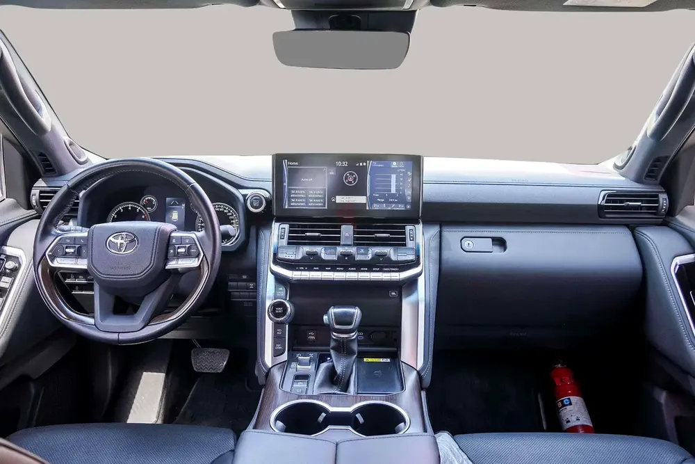 AED 3951/month | 2022 Toyota Land Cruiser GXR | GCC Specs | Ref#374692 - Image 9