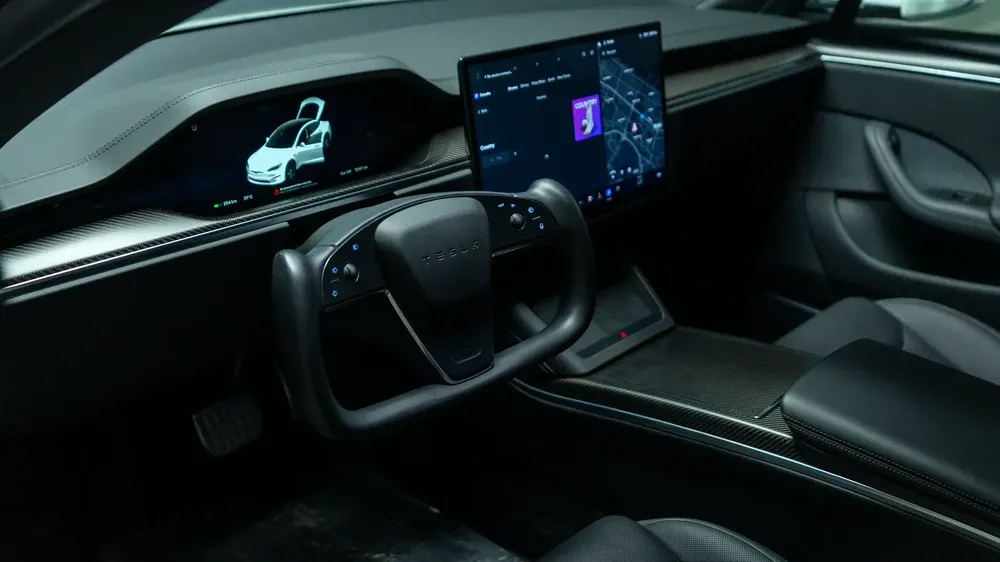 2022 Tesla Model S Plaid | 1,020 HP | Only 1,100 km! - Image 12