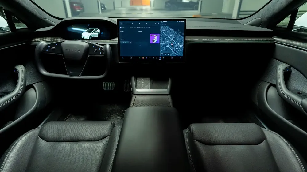 2022 Tesla Model S Plaid | 1,020 HP | Only 1,100 km! - Image 13