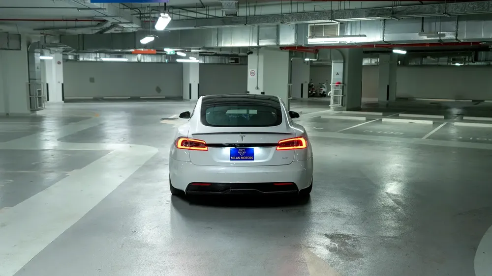 2022 Tesla Model S Plaid | 1,020 HP | Only 1,100 km! - Image 6