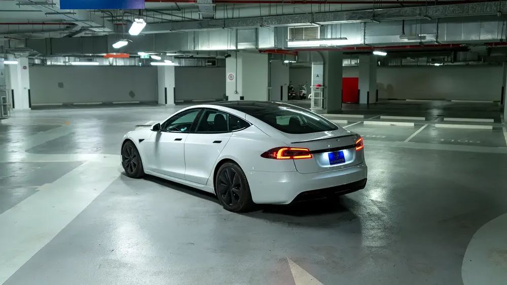 2022 Tesla Model S Plaid | 1,020 HP | Only 1,100 km! - Image 7