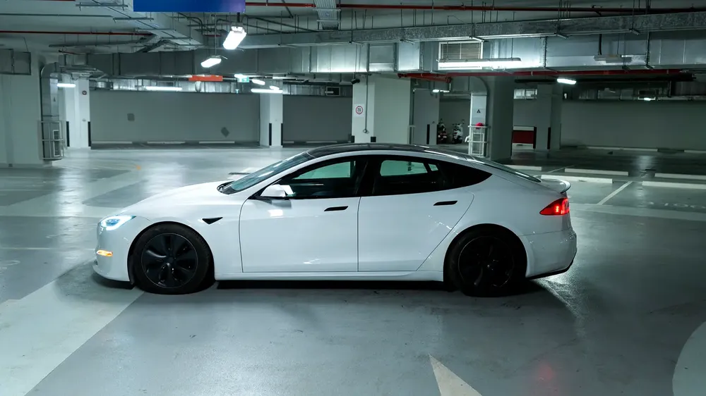 2022 Tesla Model S Plaid | 1,020 HP | Only 1,100 km! - Image 8