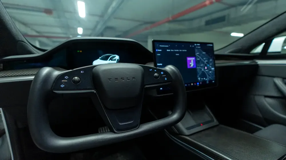 2022 Tesla Model S Plaid | 1,020 HP | Only 1,100 km! - Image 9