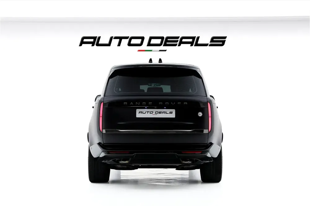 2023 Land Rover Range Rover Vogue SV | GCC Specs | Warranty | Service Contract | Ultimate Luxury - Image 4