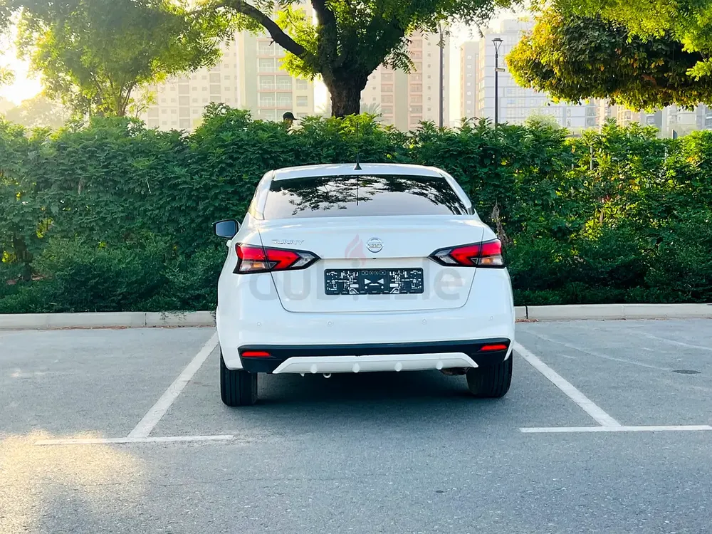 2022 Nissan Sunny EX GCC Specs - Pristine Condition - Image 7