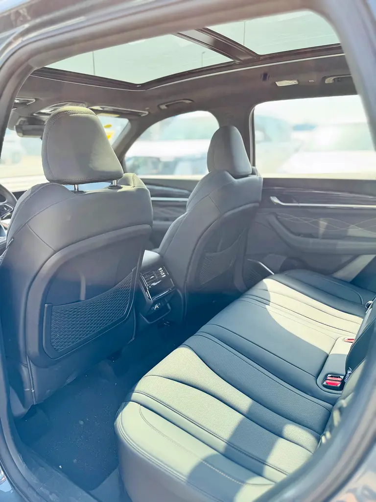 Geely Monjaro 2025 - Brand New - Chinese Specs - Image 13