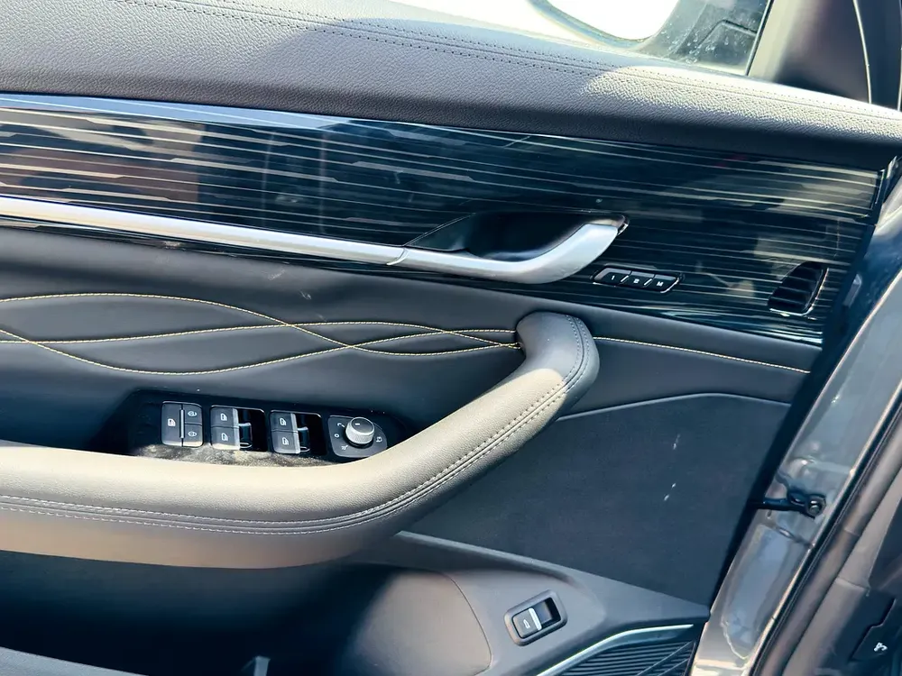 Geely Monjaro 2025 - Brand New - Chinese Specs - Image 14