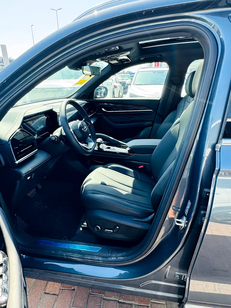 Geely Monjaro 2025 - Brand New - Chinese Specs - Image 6