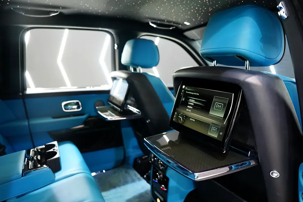 2022 Rolls-Royce Cullinan Black Badge, NOVITEC OVERDOSE Original Kit, GCC Specs!! - Image 11