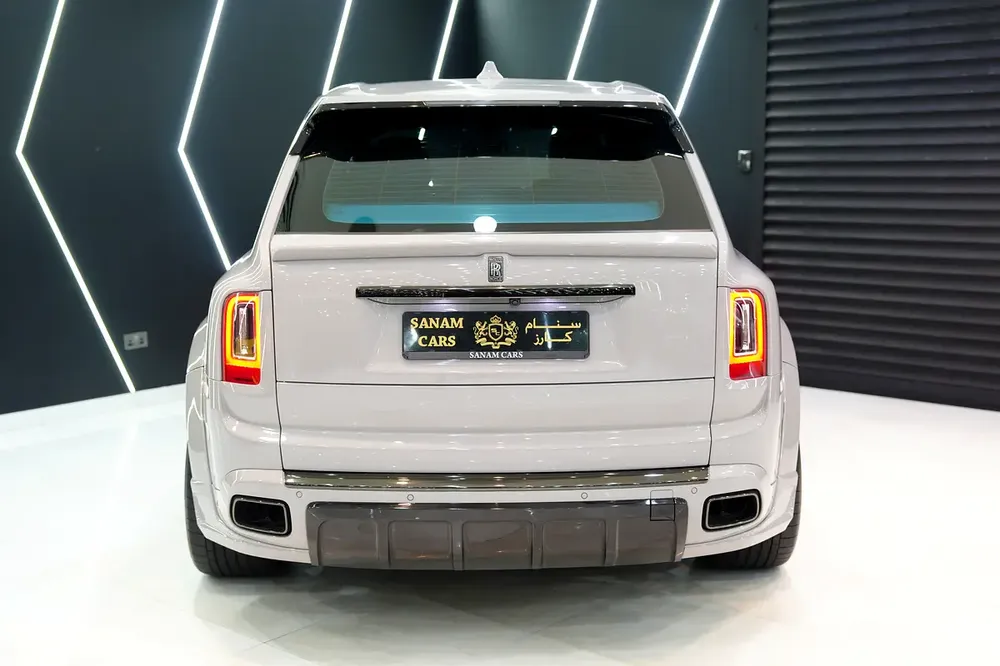 2022 Rolls-Royce Cullinan Black Badge, NOVITEC OVERDOSE Original Kit, GCC Specs!! - Image 15