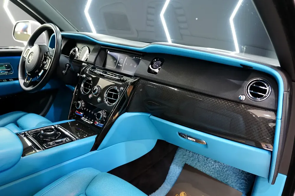 2022 Rolls-Royce Cullinan Black Badge, NOVITEC OVERDOSE Original Kit, GCC Specs!! - Image 7