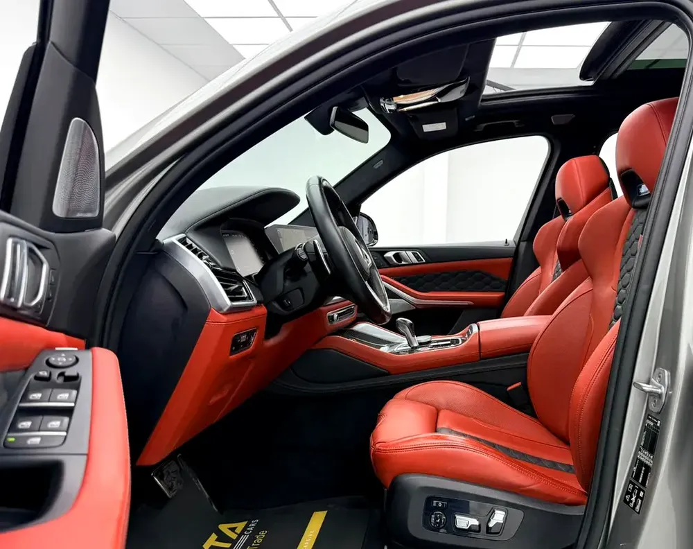 2022 BMW X5M Competition, 2027 BMW Service Pack, Full BMW Service History, Very Low Km, GCC - Image 8