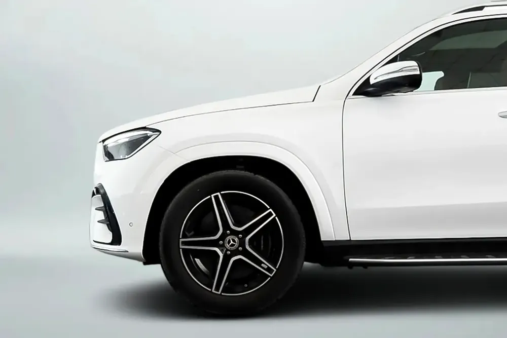 2025 Mercedes Benz GLE450 4Matic / Mercedes Warranty & Service Contract - Image 6