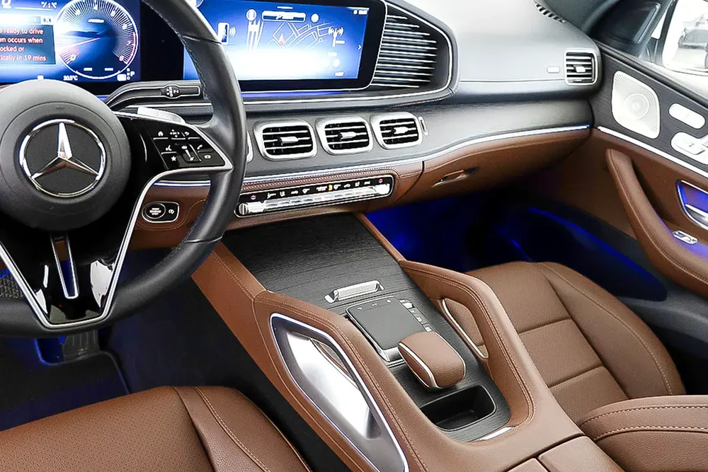 2025 Mercedes Benz GLE450 4Matic / Mercedes Warranty & Service Contract - Image 9