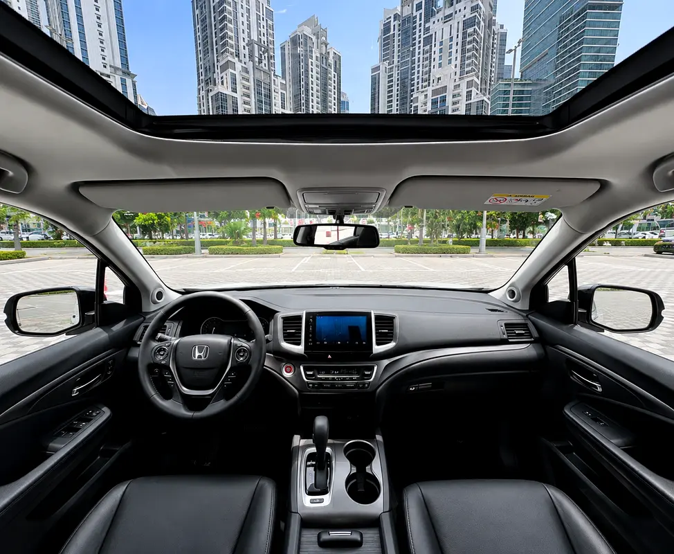 Honda Pilot Touring 2017 | GCC Specs | Top Line - Image 17