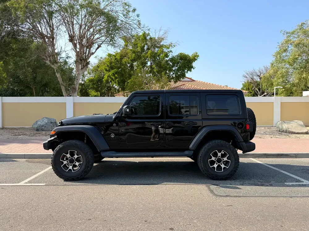 Low Mileage Upgraded JL 2022 Sport Plus Jeep Wrangler Sport - Excellent Condition - Image 4