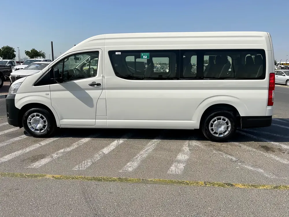 TOYOTA HIACE 2026 0KM 3.5 13 SEATS AL FUTTAIM - Image 7