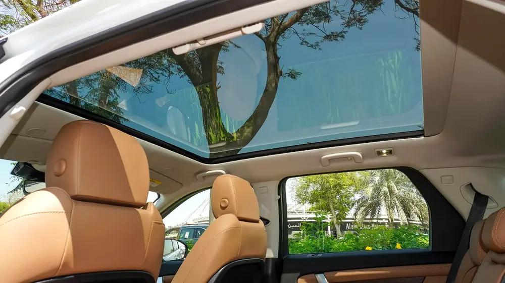 LAND ROVER DISCOVERY SPORT SE P250 DYNAMIC 2024!! FIVE YEARS WARRANTY!! THREE YEARS SERVICE CONTRACT - Image 13