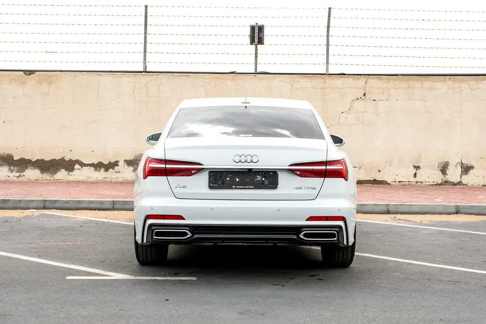 1999 AED WITH 0% DOWN PAYMENT Audi A6 45 TFSI SLINE 2023 - Image 4