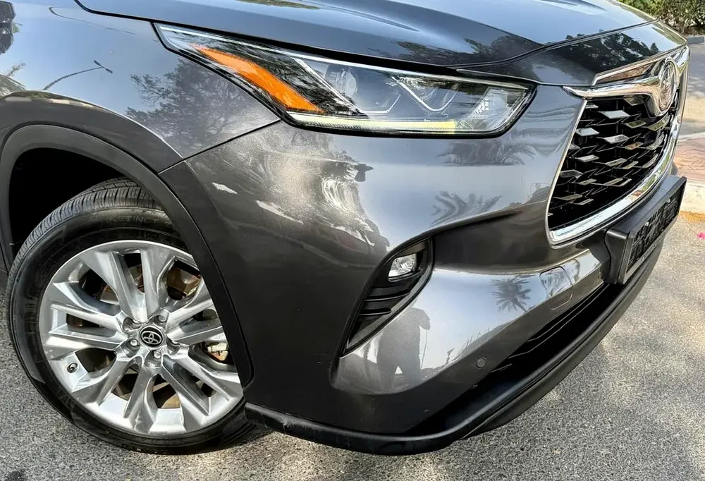 2022 Toyota Highlander VXR Hybrid | G.C.C | First Owner - Image 4