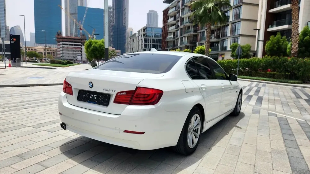 2013 BMW 528 || fully loaded || low mileage || no accidents ||excellent condition - Image 5