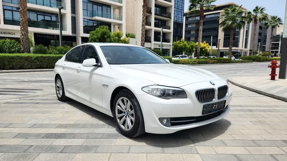 2013 BMW 528 || fully loaded || low mileage || no accidents ||excellent condition - Image 8