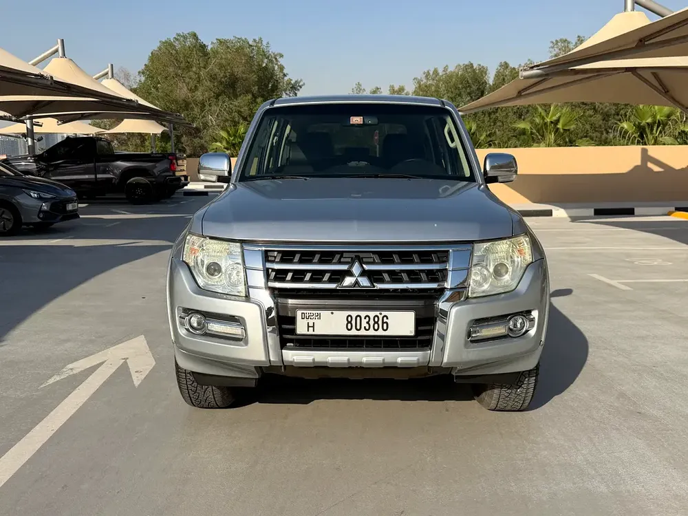 GCC MITSUBISHI PAJERO 3.5 GLS - Image 7