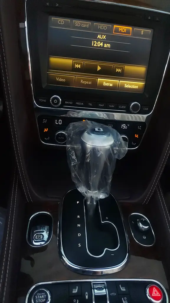 Bentley Continental GT V8 S 2016 - Japanese Specs - Immaculate Condition - Image 12