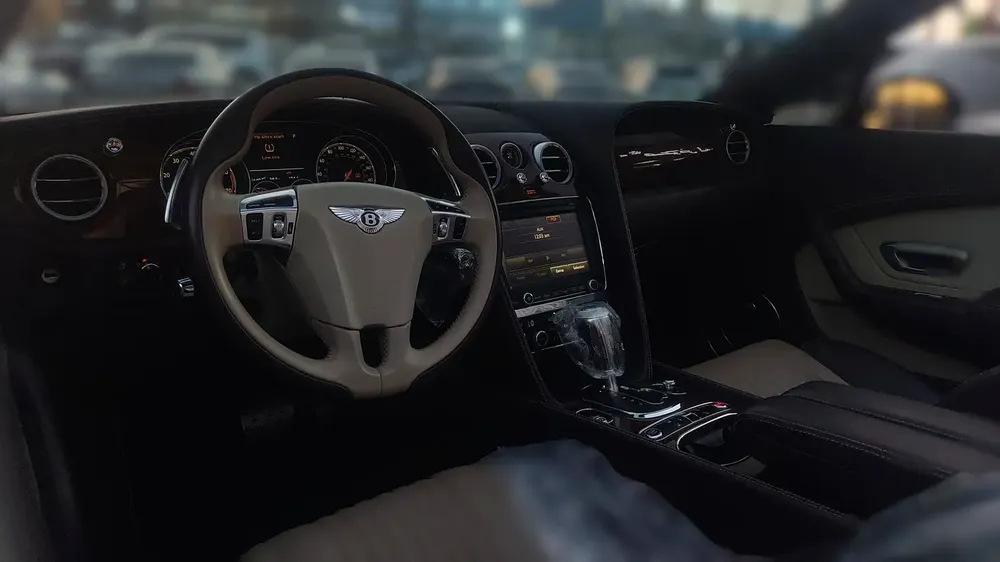 Bentley Continental GT V8 S 2016 - Japanese Specs - Immaculate Condition - Image 7