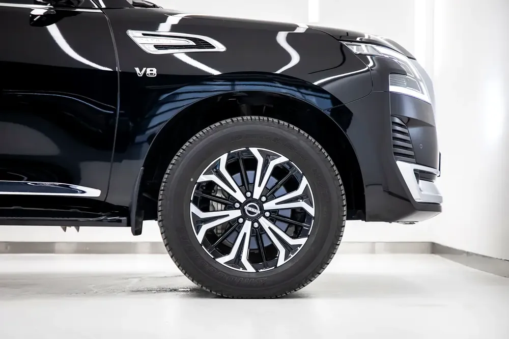 2023  | NISSAN PATROL TITANIUM | V8 | GCC | WARRANTY AND CUSTOMER SERVICE | EXCELLENT CONDITION | - Image 17