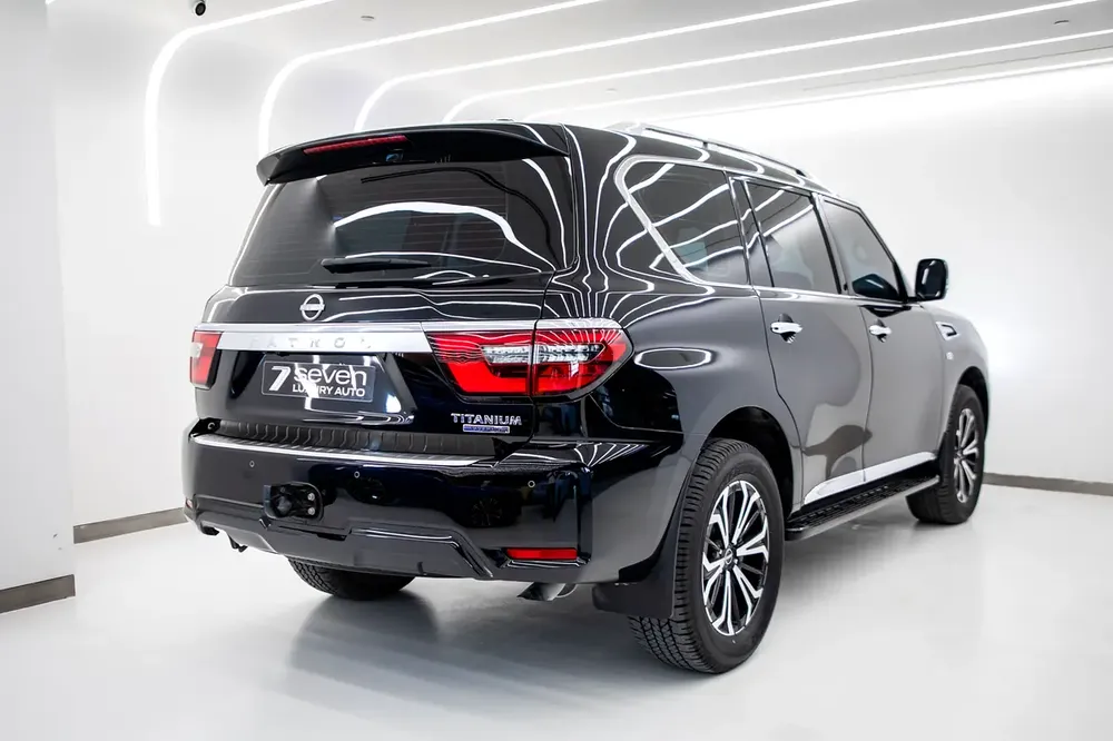 2023  | NISSAN PATROL TITANIUM | V8 | GCC | WARRANTY AND CUSTOMER SERVICE | EXCELLENT CONDITION | - Image 5