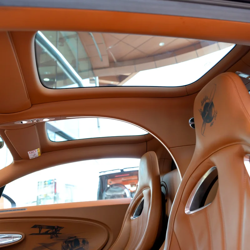 2021  BUGATTI CHRION LES LEGANDS DU CIEL ( 1 OF 20 ) DONE 6000KM ( 4 YEARS WARRANTY+ SERVICE ) - Image 13