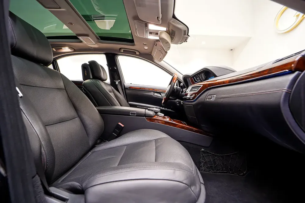 AED 1384 | MERCEDES S500 AMG 2012 | PRISTINE CONDITION | LOW KMS | HI SPECS | 1 YEAR WARRANTY - Image 15