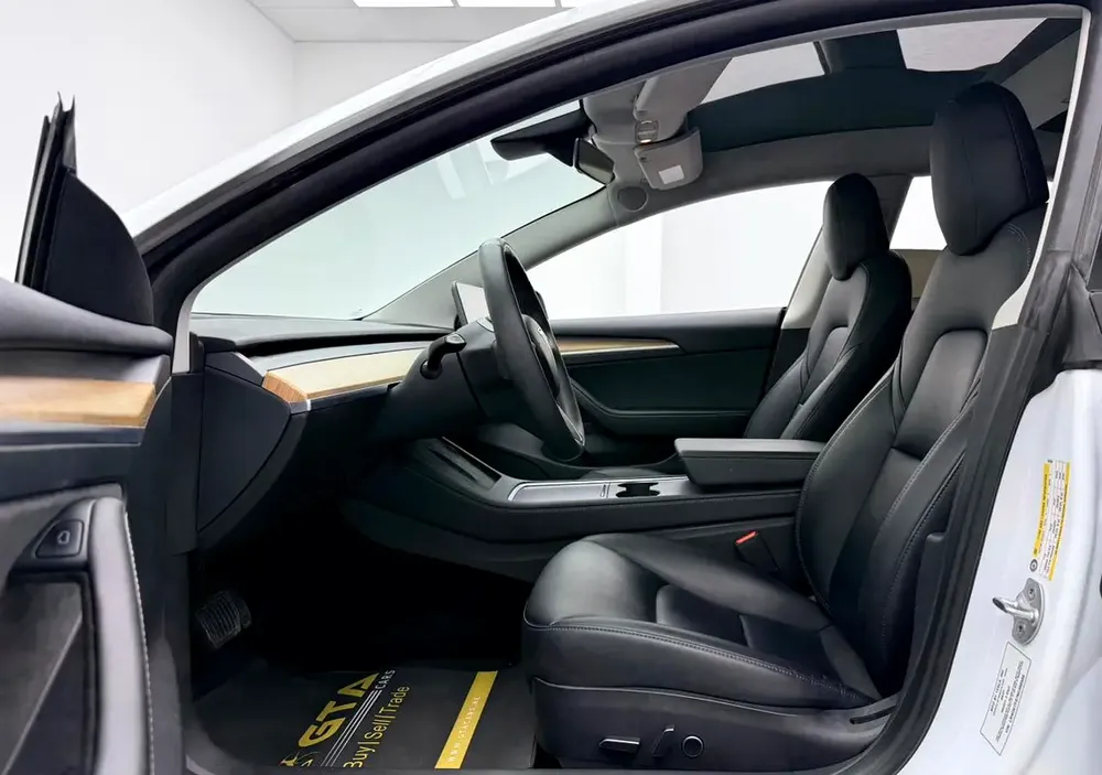 2022 Tesla Model 3, Tesla Warranty+Full Service History, GCC - Image 14