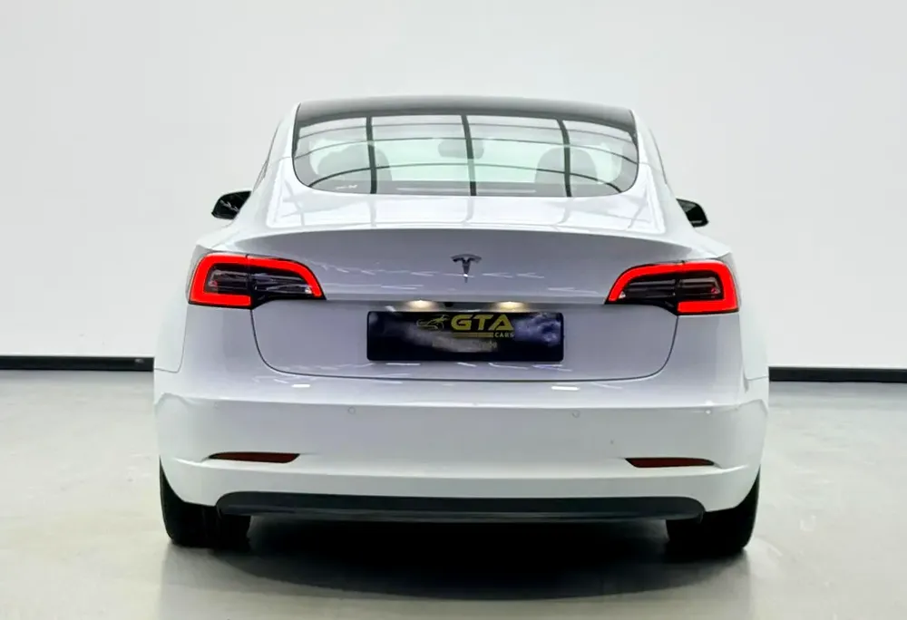 2022 Tesla Model 3, Tesla Warranty+Full Service History, GCC - Image 5