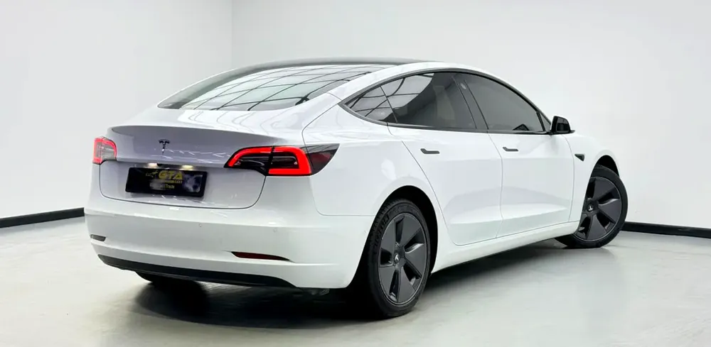 2022 Tesla Model 3, Tesla Warranty+Full Service History, GCC - Image 6