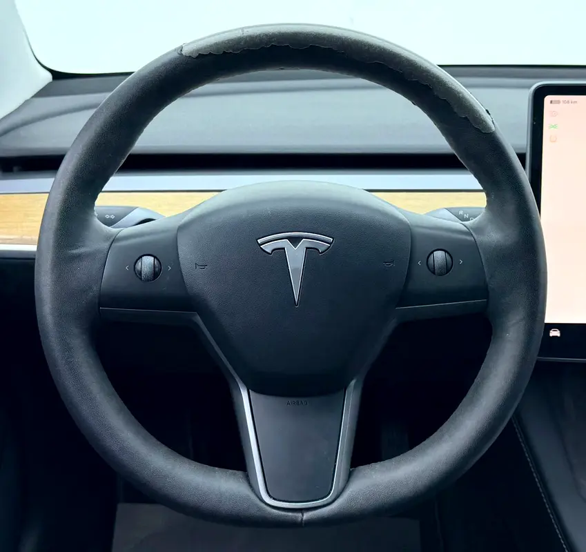 2022 Tesla Model 3, Tesla Warranty+Full Service History, GCC - Image 7