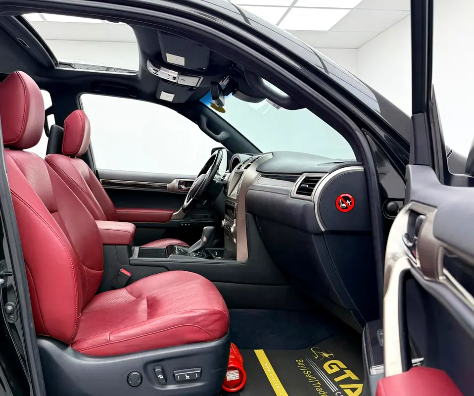 2020 Lexus GX 460 Luxury, Warranty, Full Lexus Service History, GCC - Image 15