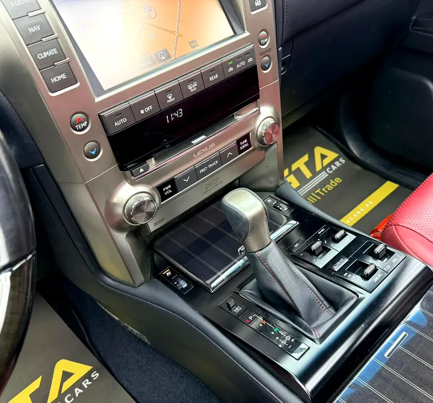 2020 Lexus GX 460 Luxury, Warranty, Full Lexus Service History, GCC - Image 19