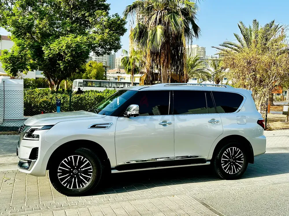 Nissan Patrol SE Platinum 2024 - Warranty   Service History - Image 11