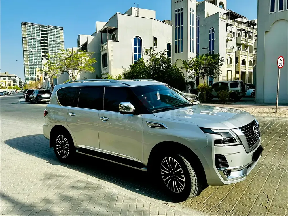 Nissan Patrol SE Platinum 2024 - Warranty   Service History - Image 16