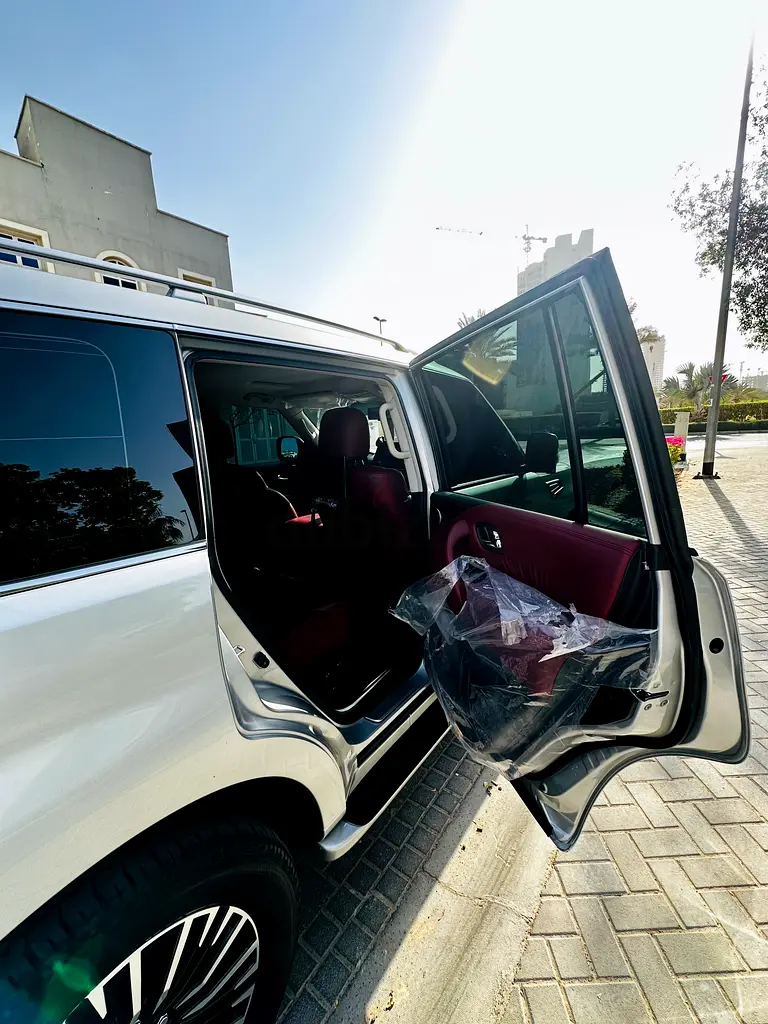 Nissan Patrol SE Platinum 2024 - Warranty   Service History - Image 6