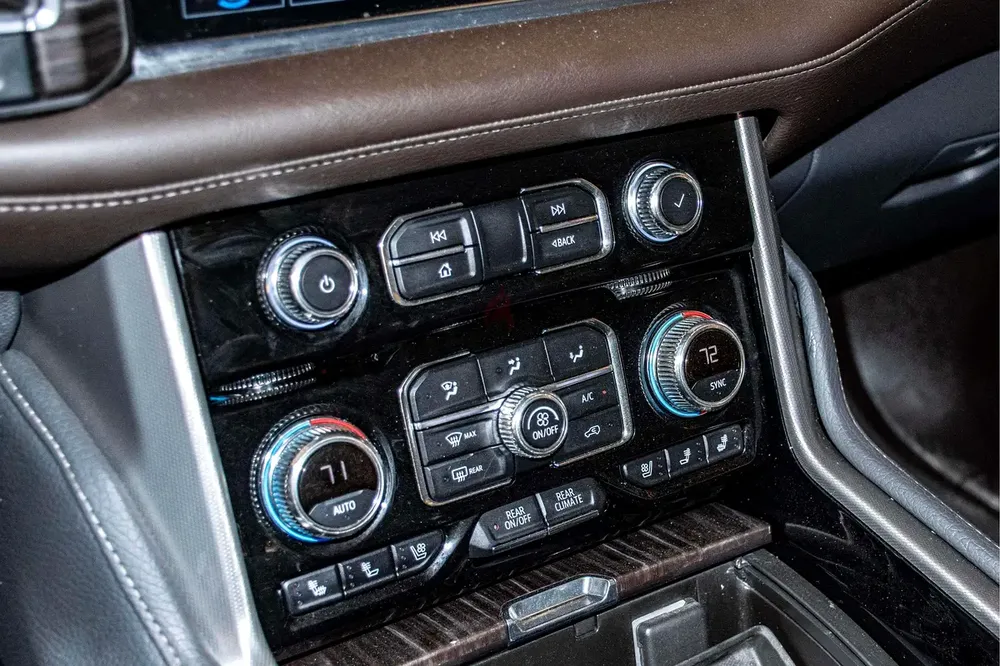 2021 GMC Yukon Denali 3.6L | American Specifications - Image 17