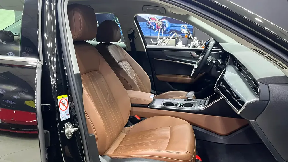 Audi A6 40 TFSI Design 2024 GCC Specs - Image 16