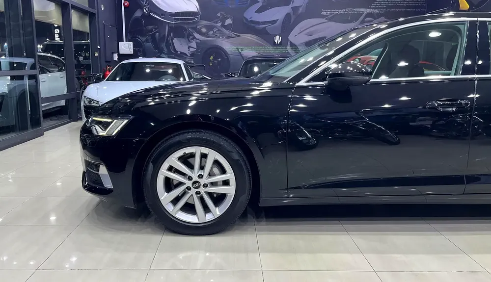 Audi A6 40 TFSI Design 2024 GCC Specs - Image 6