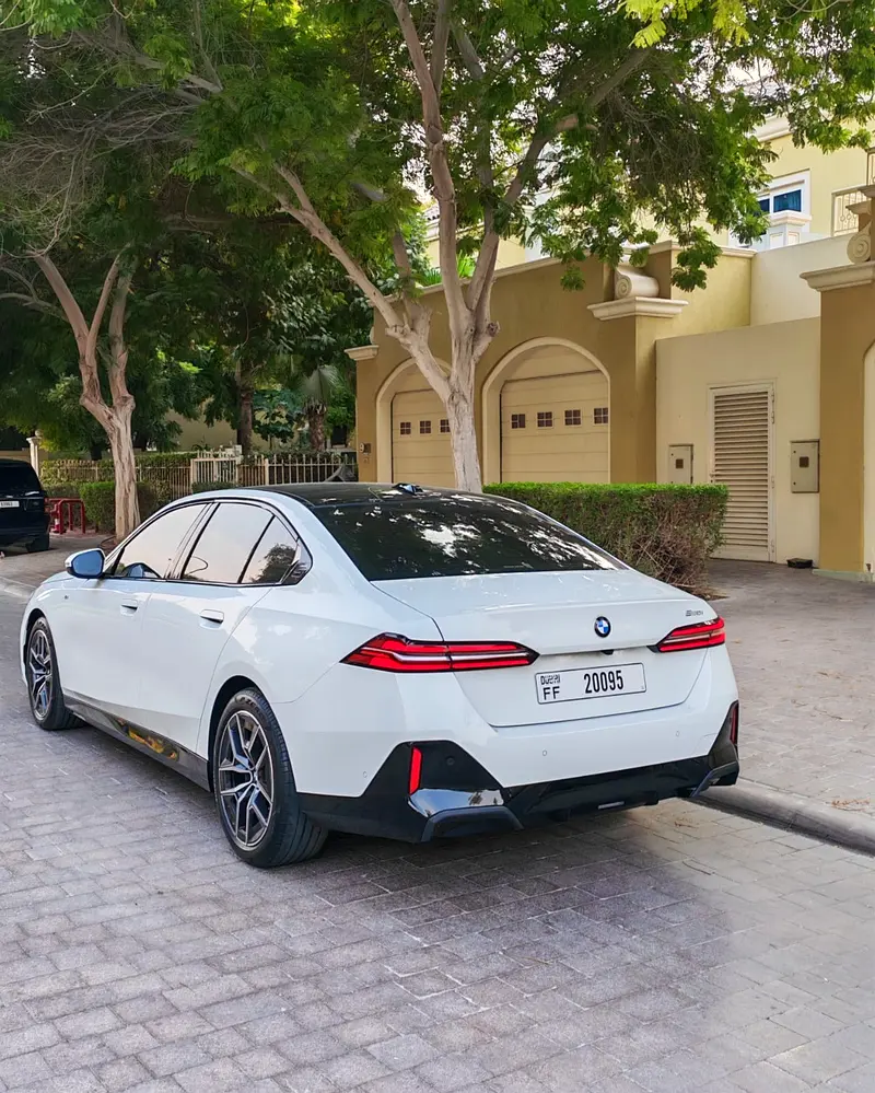 Bmw 520 i M kit - Image 6